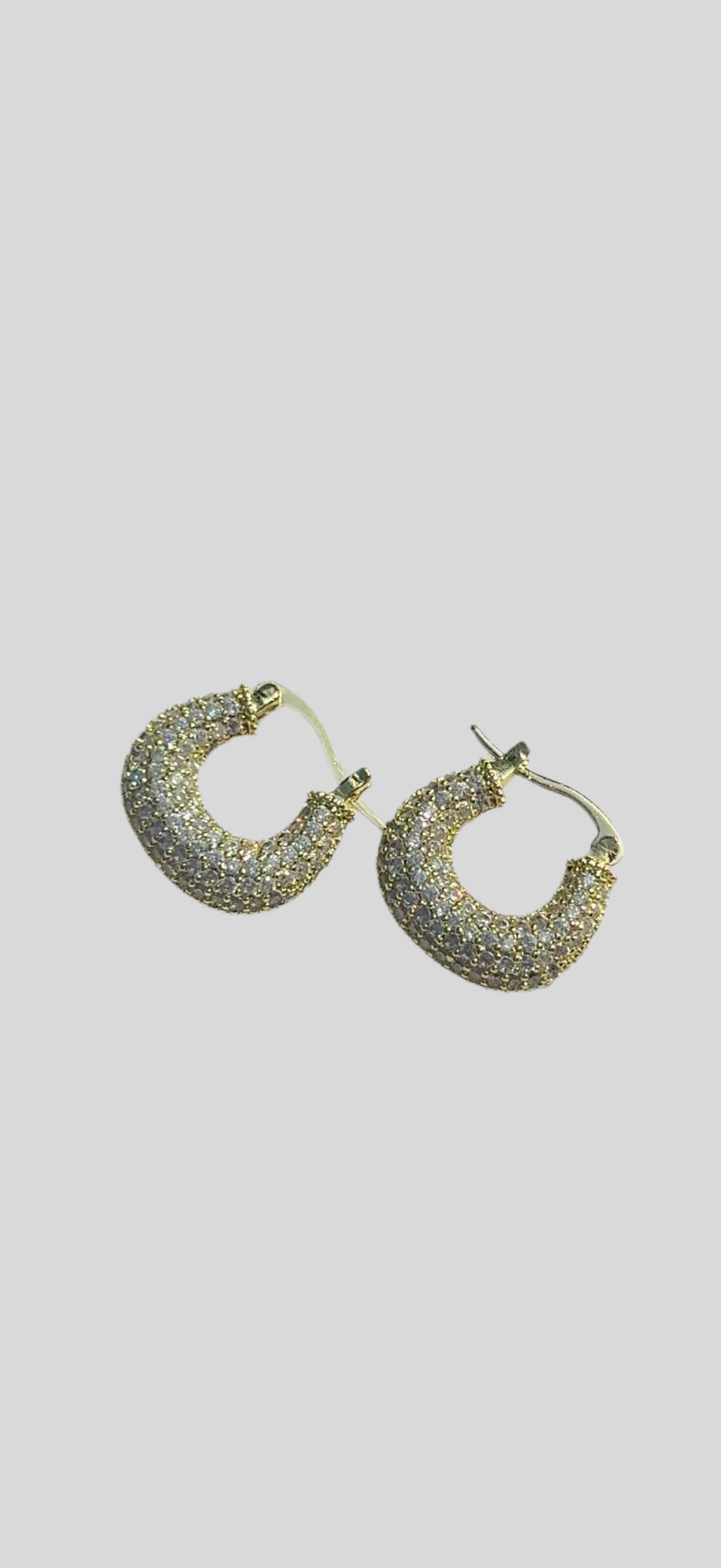 amore earrings